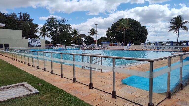 Piscina dos Adultos